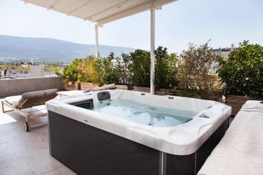 Gorgeous Penthouse with private Jacuzzi and amazing View!