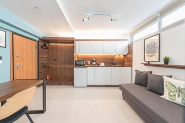 Phaedra Hideaway Suite Near Acropolis By CloudKeys