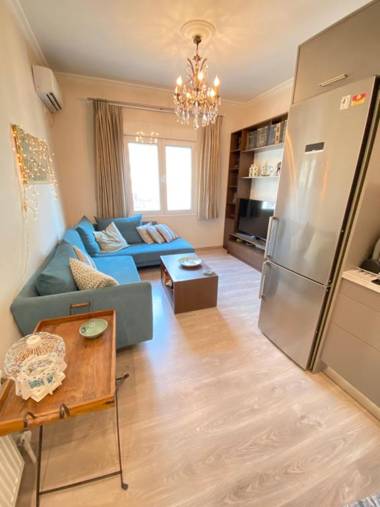 Skip Away from the Acropolis Museum