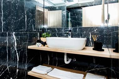 Contemporary & Chic in Central Athens near cultural sites