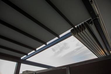 Raise Acropolis View Suites