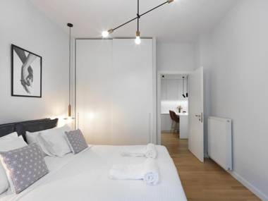 FRESH NEW & READY FOR YOU! RNVTD APT IN KOUKAKI!