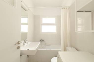 Vibrant in Pangrati by Athenian Homes