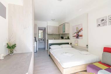 Modern Athens Studio by Cloudkeys