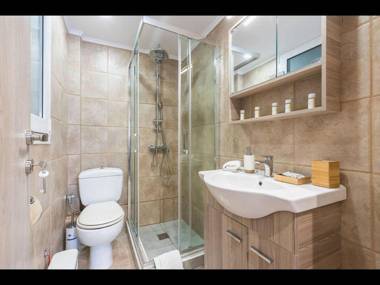 Adelos Central City Apartment Acharnon In Athens