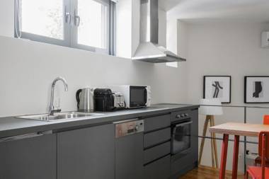 ZOIA The Hill by UPSTREET