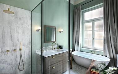 ATHINAIDOS QUARTERS by K&K