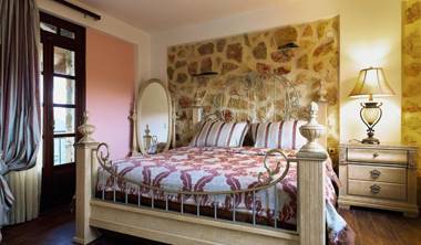 Aiolides Traditional Homes