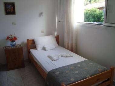 Kappatos Studios & Apartments