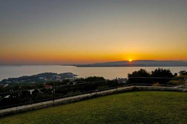 Villa Argostoli Bay