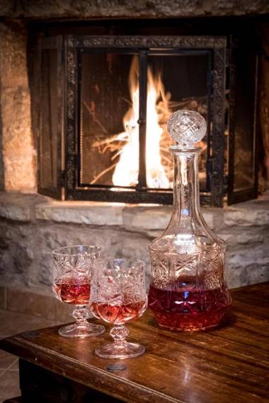 Lykovrisi Guest House