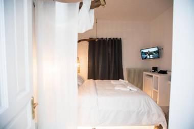 Blue Mountain Guesthouse by Seablue