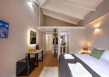 White Hills Suites & Spa