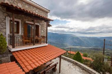 Rock Dandy Deluxe Chalet