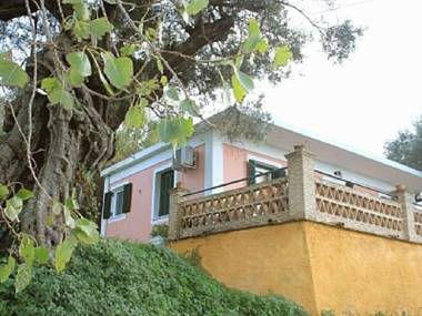 Tonias Houses - Thea House and Vrachos Attic Appartment