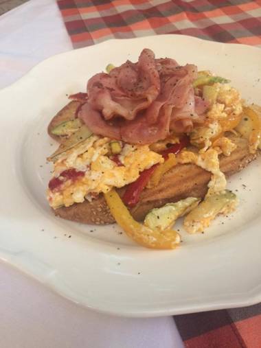 Avalon Boutique Suites Hotel