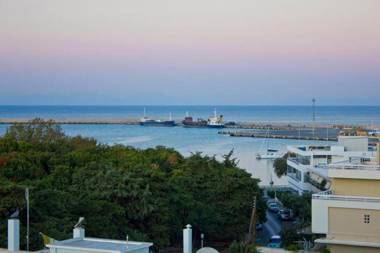 Costa Park City Hotel