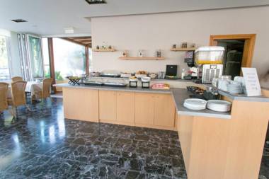 Costa Park City Hotel