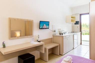 Terinikos Apart-Hotel