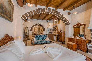 Koukos Rhodian Guesthouse - Adults Only