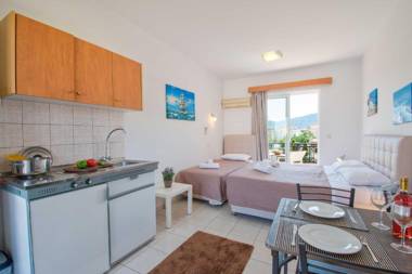 Johnhara Studios & Apartments