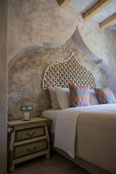 DECAN Concept Boutique Estate