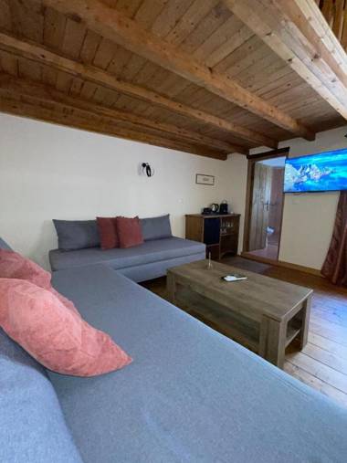 Midgard Suites (Medieval Town)