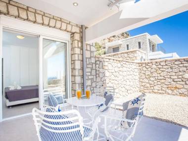 Beautiful villa in Kalythie with pool