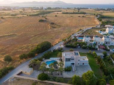 Luxury Xenos Villa 2 With 4 Bedrooms Private Swimming Pool Near The Sea