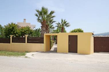 Luxury Xenos Villa 2 With 4 Bedrooms  Private Swimming Pool Near The Sea