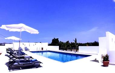 Xenos Villa 4 - Luxury Villa With Private Swimming Pool Near The Sea