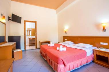 Aquarius Beach Hotel