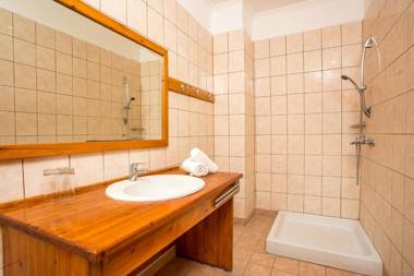 Aquarius Beach Hotel