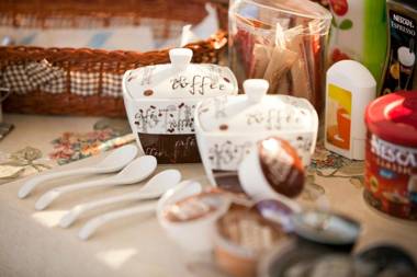 Anelia Boutique Studios & Apartments