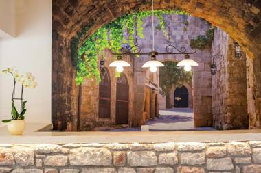 Casa Artemida Luxury Apartments