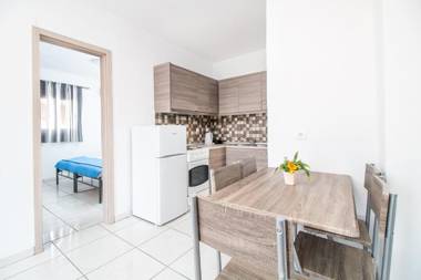 Toulas Studios & Apts No2