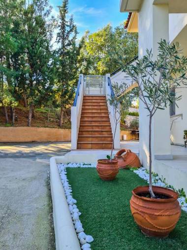 Colonial View Apartment