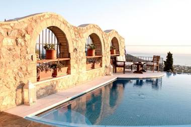 Four Seasons Stonework Castle