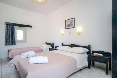 Ydreos Studios & Apartments