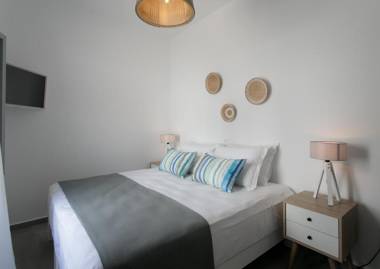 Seanfinity Beachfront Suites