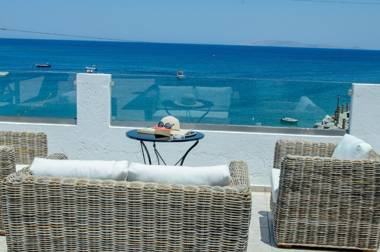 Laia Seafront Luxury Apartments