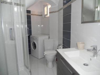 Molos Beach Apartments