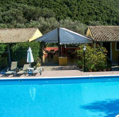 Afrodite's Pool and Studios