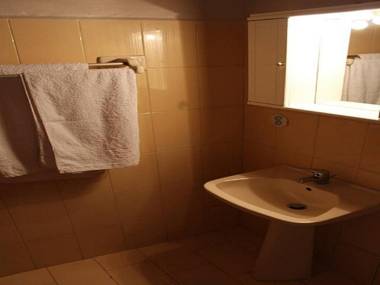 Pieros Studio Tsimis