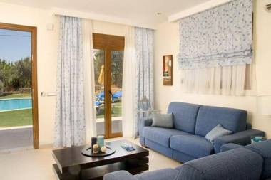 Executive Rhodes Villa 2 Bedroom 2 Bathroom BD Villa Pefkos
