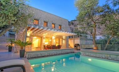 Executive Rhodes Villa Villa Barbie 2 Bedroom with Sea Views Pefkos