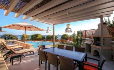 Executive Rhodes Villa Villa Luciana 3 Bedroom with Sea Views Pefkos