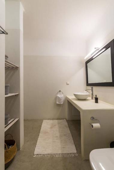 Eleni's Village Suites