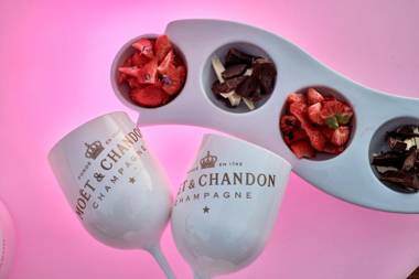 Kouros Hotel & Suites