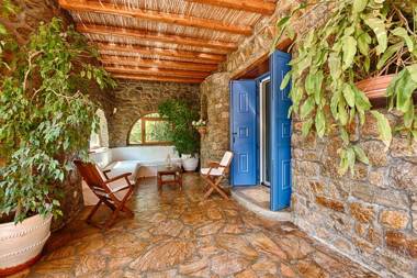 Mykonian Iros Suites & Villas